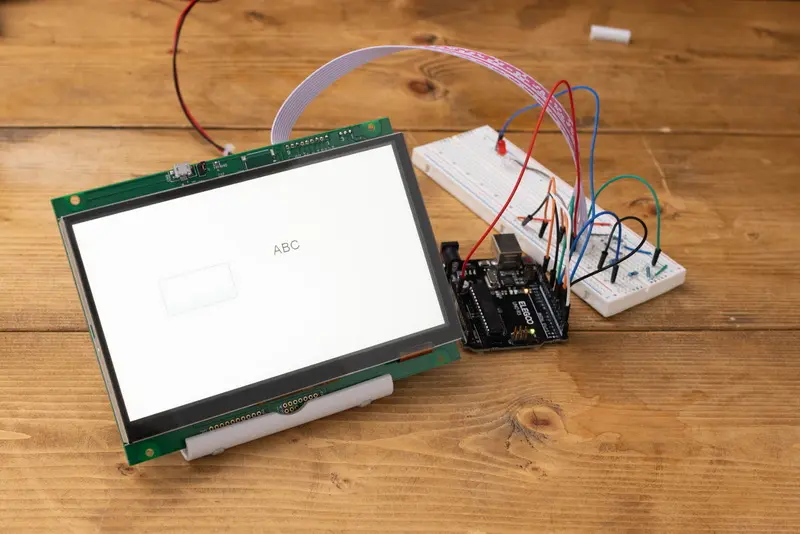 شاشة تعمل باللمس بالسعة Arduino