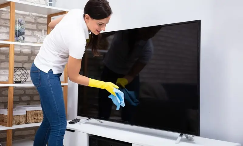 Cómo limpiar una pantalla de TV