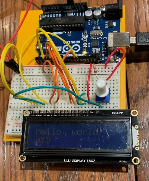 يمكن أن يتسبب الكابل المعيب في تعتيم شاشة LCD