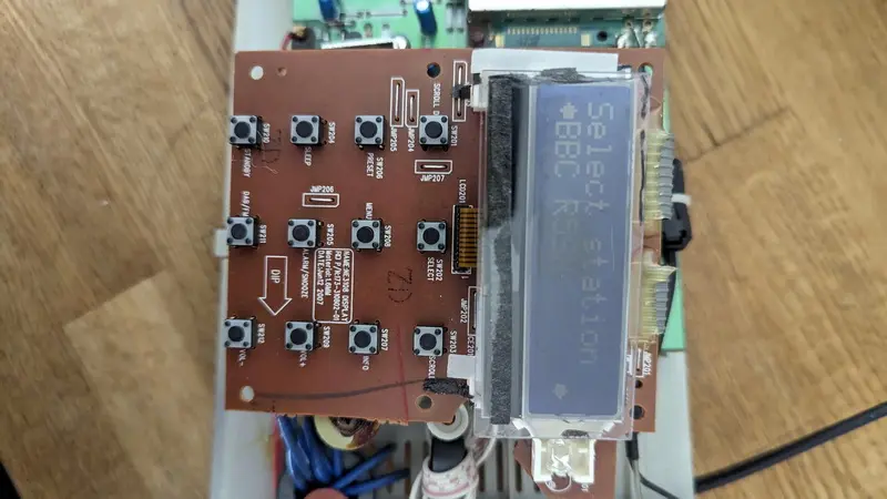 شاشة LCD خافتة