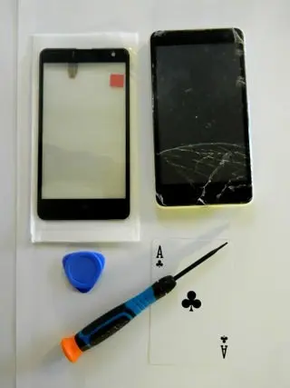 Quitar el vidrio de la pantalla LCD1