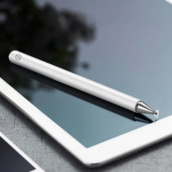 قلم أبيض بشاشة تعمل باللمس