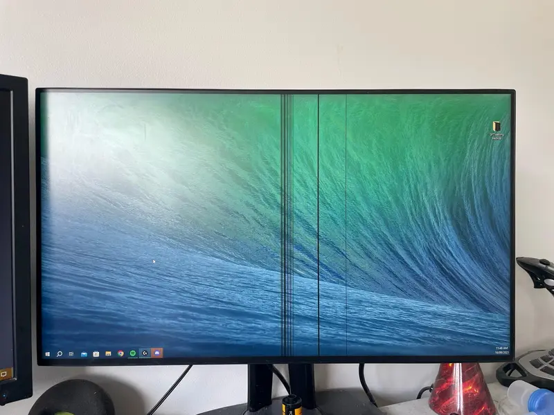 Ein LCD-Bildschirm muss gereinigt werden