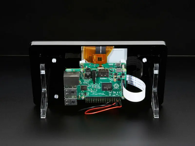 شاشة Raspberry Pi التي تعمل باللمس