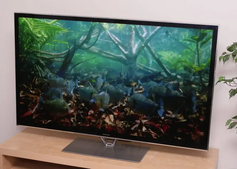 Gerissene LCD-Bildschirmanzeige