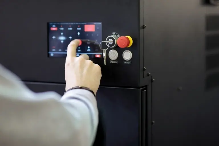 Una pantalla táctil resistiva industrial2 Una pantalla táctil resistiva industrial2