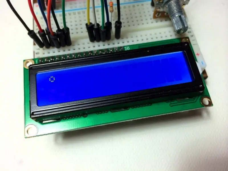 Símbolo de grado de programación LCD de Arduino